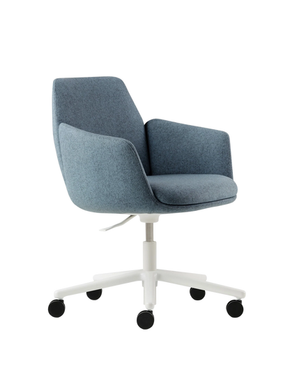 Haworth® Poppy™ Chair with Hero